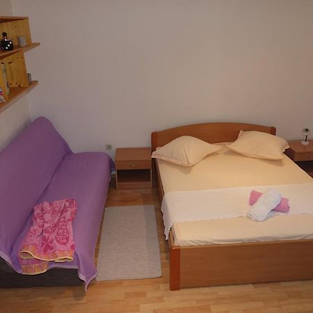 Roza Apartment Baska Voda Ngoại thất bức ảnh